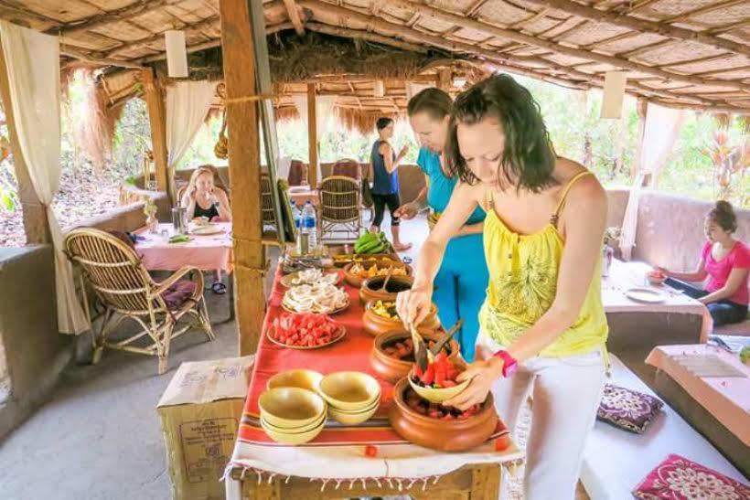 Banyan Tree Yoga 호텔 만드렘 외부 사진